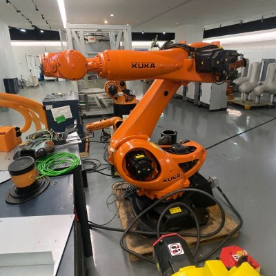 KUKA 库卡机器人 KR2100 R2700 会焊接和搬运 打磨的工业机械手臂图4