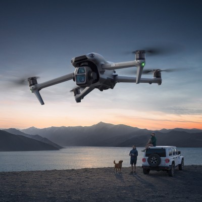 大疆 DJI Air 3S 双摄旗拍无人机专业高清全向主动避障跟拍飞行器