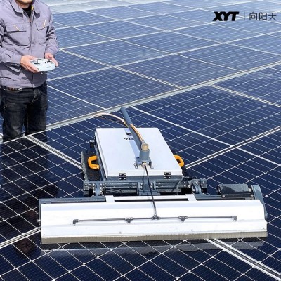 遥控履带式光伏板清洗机器人 光伏电站清洗设备 太阳能板清洗机器图3