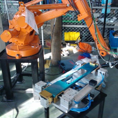 火焰焊点焊机械手 检测上下料机器人自动化 工业设备工装夹具集成图4