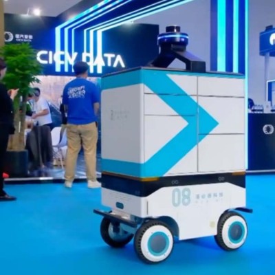 洛必德室外配送室外一体化无人送货小车工厂，电子厂配送自主配送图2