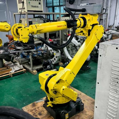 二手发那科六轴机器人负载45kg搬运码垛打磨图3