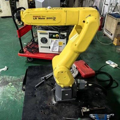 LR Mate 200iD7L二手工业机器人六轴机器人图3