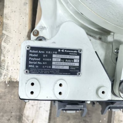 二手川崎RS020N负载20KG工业机器人搬运焊接打磨图4