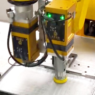 DFC力控系统金属背板抛光打磨盖板表面除锈生产焊缝机器人多关节图4