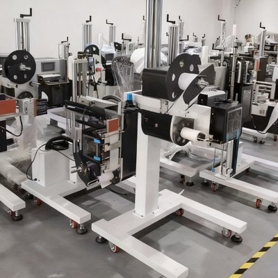 全自动实时打印贴标机侧面贴标快递纸箱包装盒流水线打印贴标签机图3