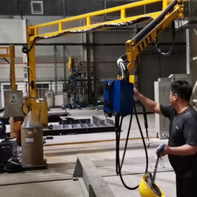 送丝机悬臂 弹簧式多样功能焊机空间臂 6.5米助力臂操作灵活