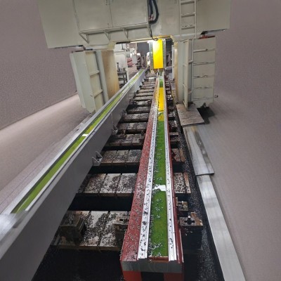 16.5米大型机器人地轨 钢结构焊接加工机器人桁架龙门桁架焊接