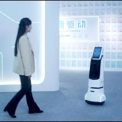 派宝展厅机器人X1 展馆迎宾接待语音讲解带路引导 AI大模型图2